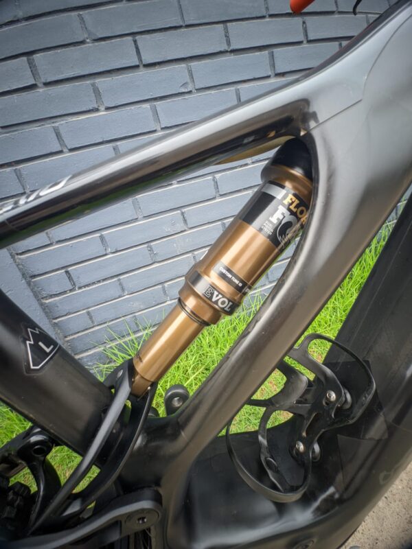 S-WORKS LEVO 29 (USADA) - Imagen 6
